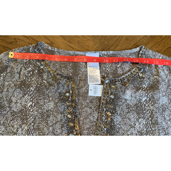 CHICO's | Printed Chiffon Split Neck Tunic Beaded Neck Chico's Sz 3 - Picture 11 of 11